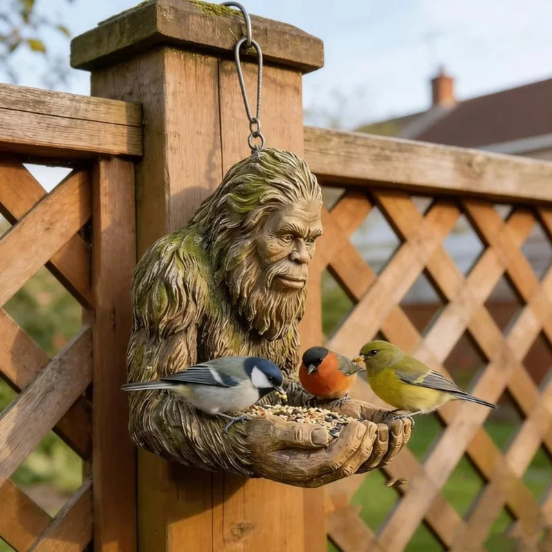2Pcs Sasquatch Bird Feeder Outdoor Decorative
