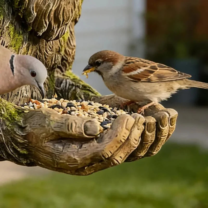 2Pcs Sasquatch Bird Feeder Outdoor Decorative